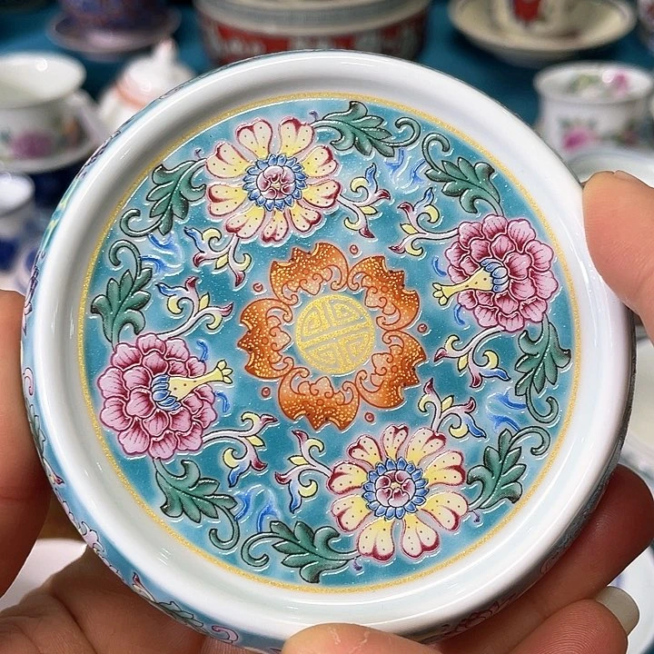 景德镇陶瓷主人杯13445