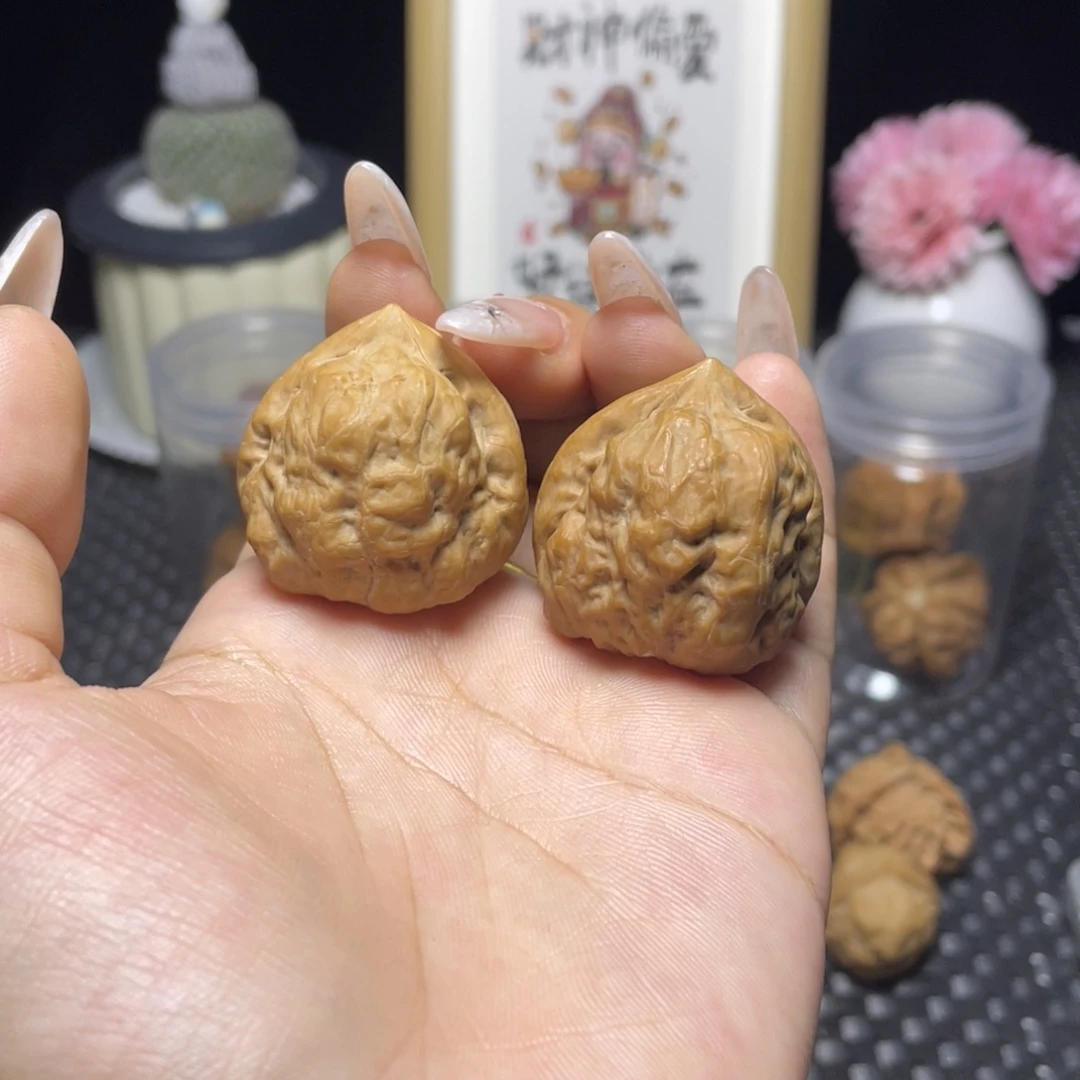 吊坠文玩核桃古蟾35全白茬