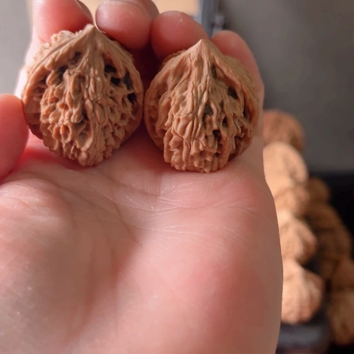 *****吊坠文玩核桃文玩