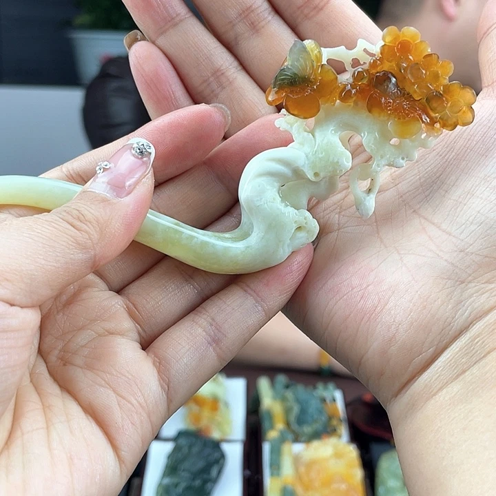 蛇纹石玉发饰未镶嵌
