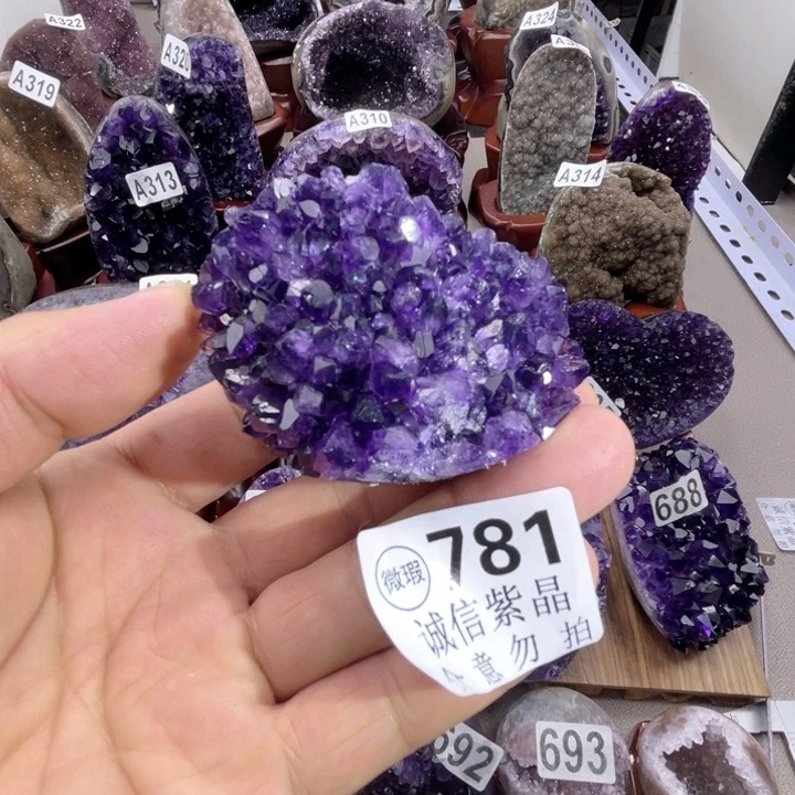 未镶嵌大型摆件(非配饰)紫晶