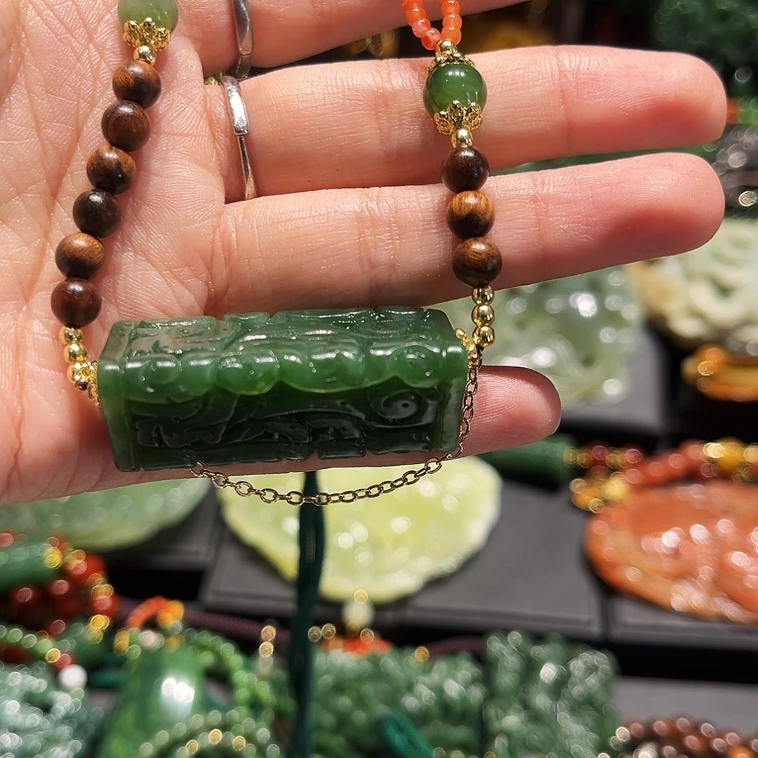 未镶嵌岫玉毛衣链