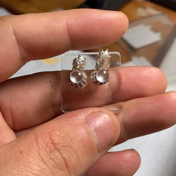 翡翠未镶嵌戒指耳钉