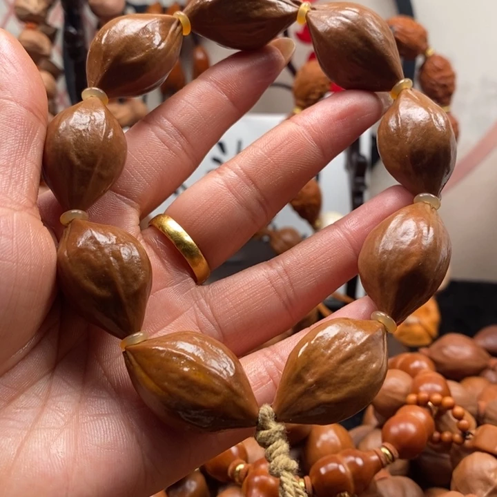 橄榄核手串/手链三面佛