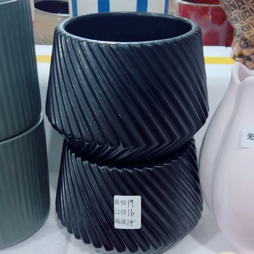 有孔，陶瓷花盆满10米包邮发货