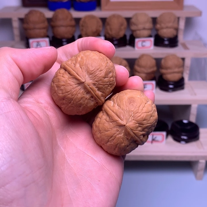 把件文玩核桃65粗筋屁桃38尺