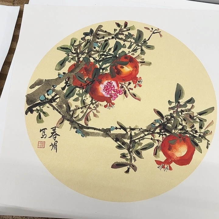 国画?***土花鸟的翅膀和翅膀是白色的羽毛和白色