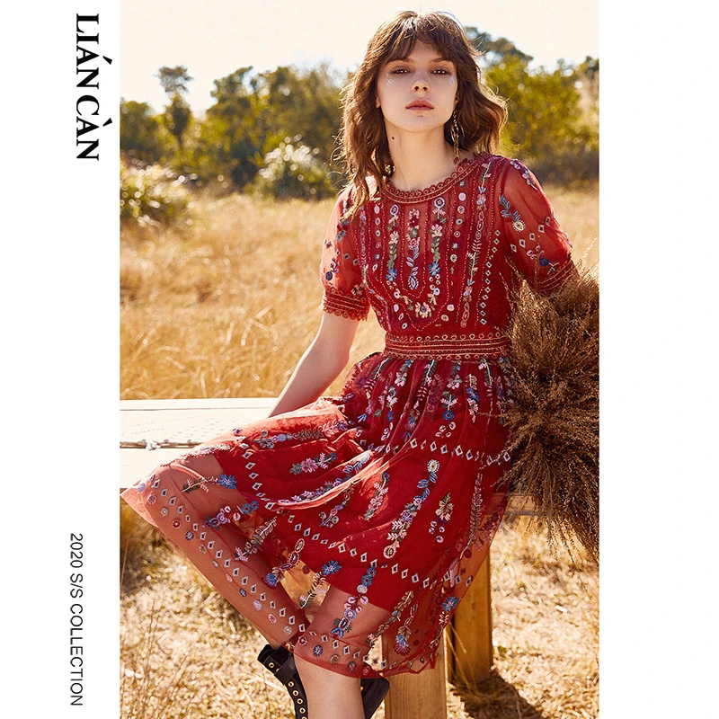 莲灿梦幻花边圆领绣花薄款波西米亚风蕾丝短袖连衣裙7120220003