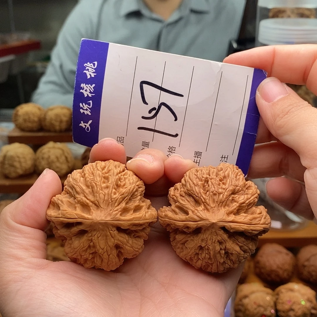 文玩核桃把件47粗筋