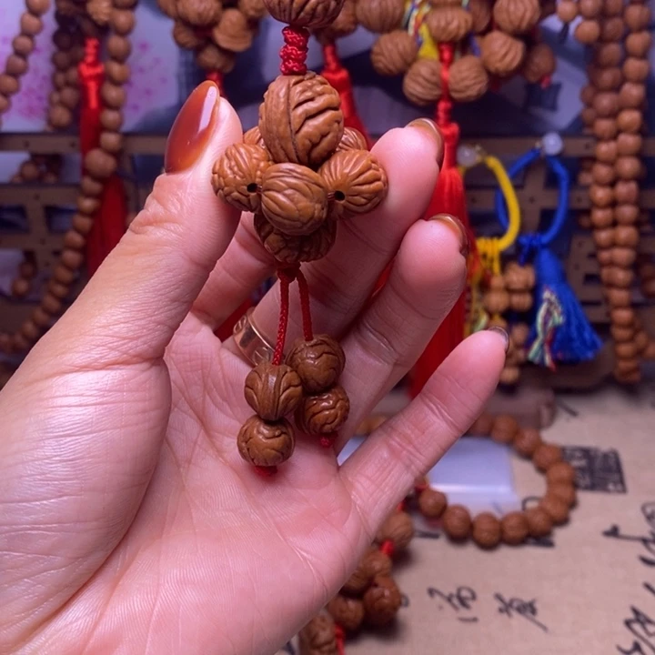 桃核吊坠龙纹桃枭