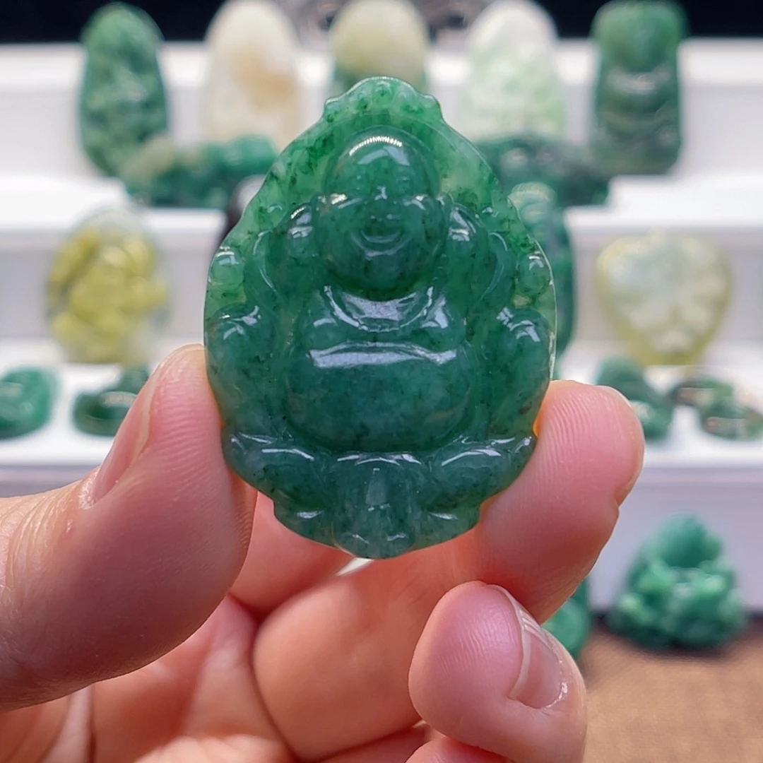 独山玉未镶嵌颈饰