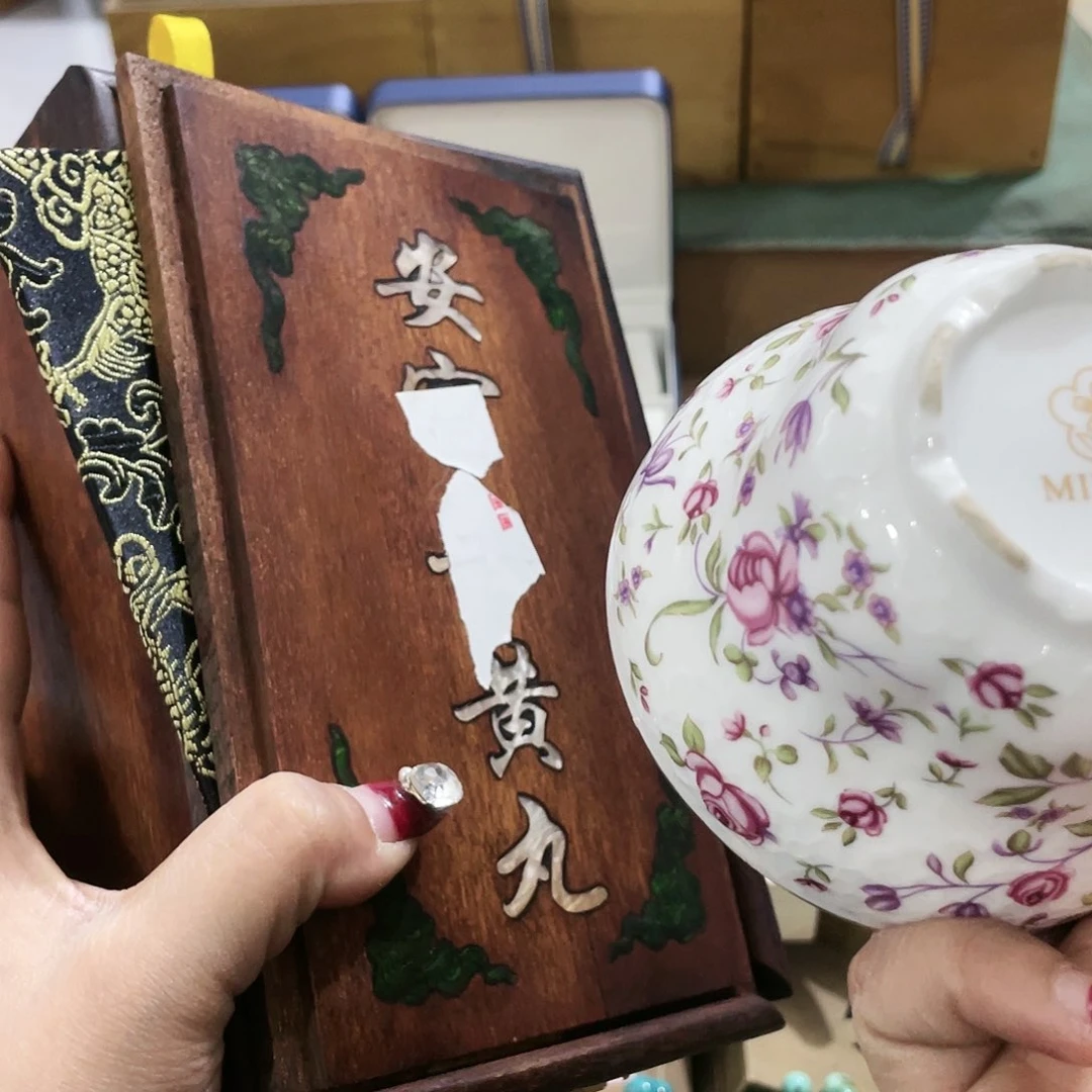 干净利落咯来咯斤斤计较咯咯