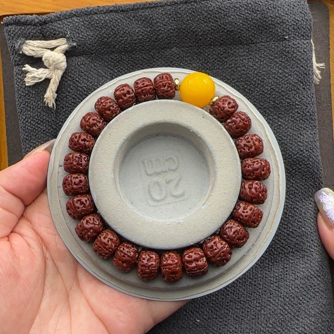 金刚菩提吊坠盘龙