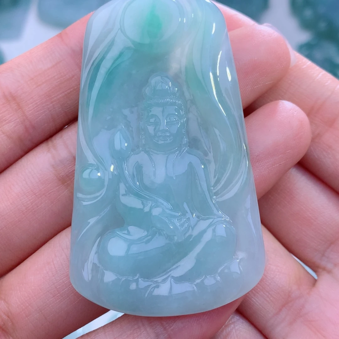 颈饰未镶嵌翡翠观音