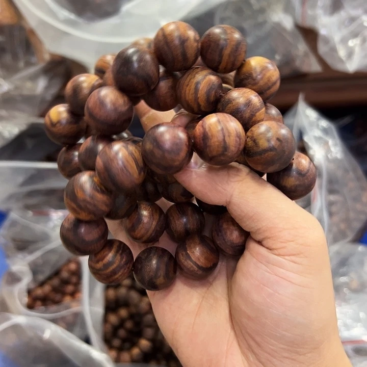 黄花梨/降香黄檀手串/手链20mm圆珠初抛无胶无腊