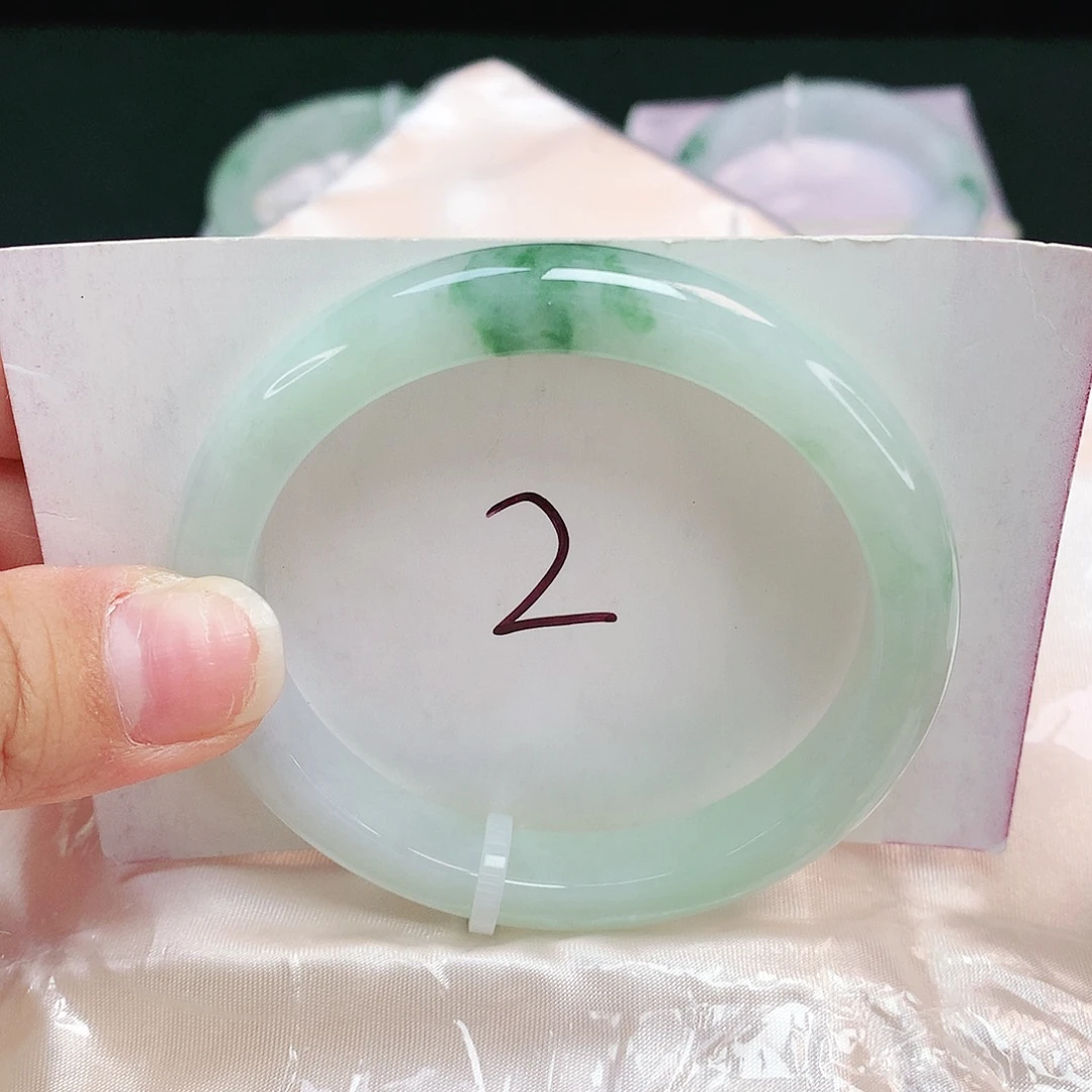 翡翠未镶嵌手镯正圈53.8