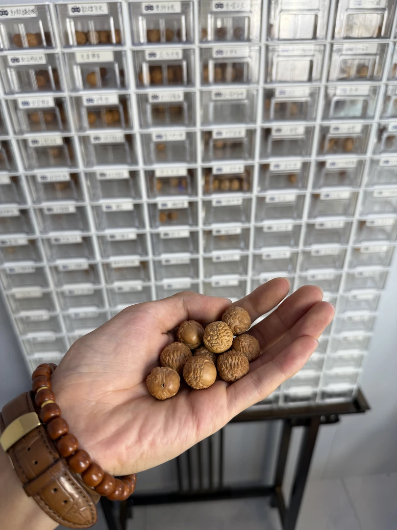 随机发货猴头单颗素子尺寸1718左右（配满贯可下单13单）全品随机发