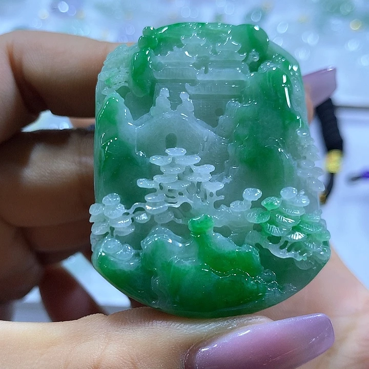 翡翠未镶嵌颈饰天然翡翠A货吊坠