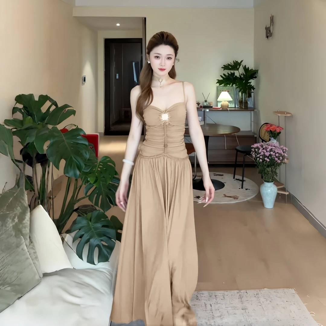 希腊女神气质性感抹胸连衣裙女夏季出游度假收腰显瘦辣妹吊带长裙