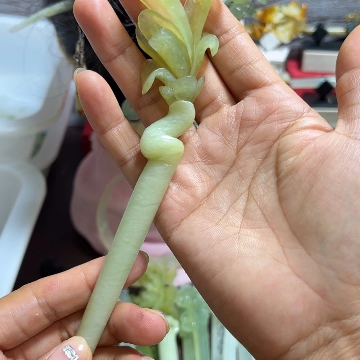 未镶嵌蛇纹石玉发饰