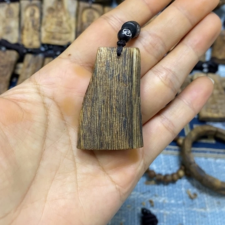 手把件沉香奇楠沉香素牌吊坠