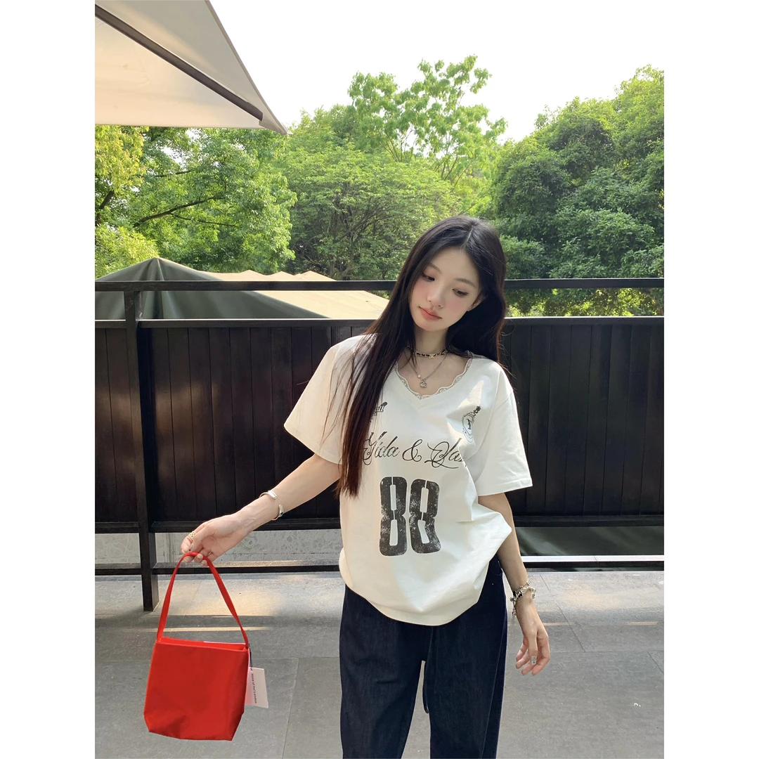 学院风美式白色短袖t恤女V领蕾丝拼接体恤夏季上衣休闲打底衫女装