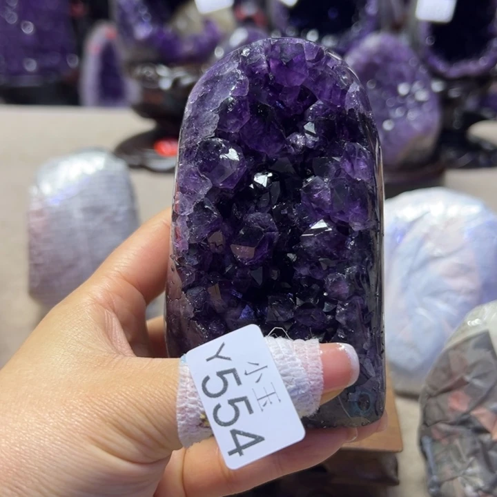 水晶未镶嵌大型摆件（非配饰）