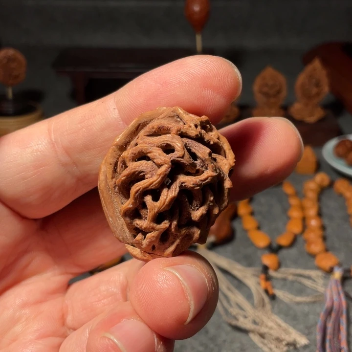 芝***O手串/手链橄榄核手工制作工艺