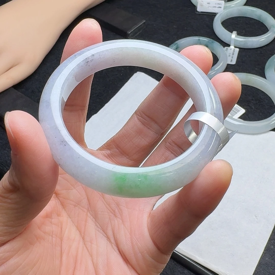 翡翠未镶嵌手镯58正圈，5