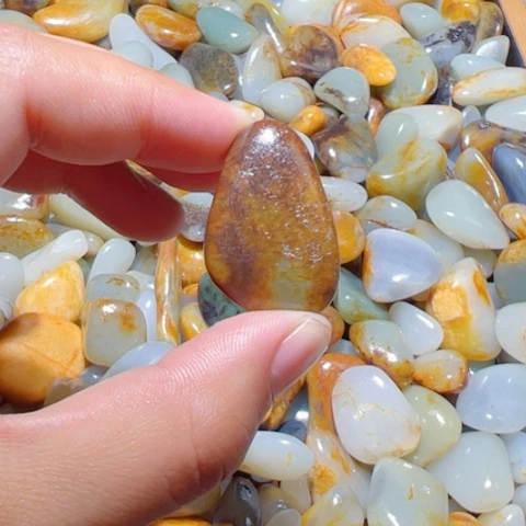 和田玉（子料）未镶嵌颈饰11.1克