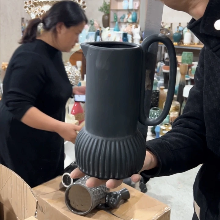 摆件高度24厘米口径7厘米微瑕捡漏