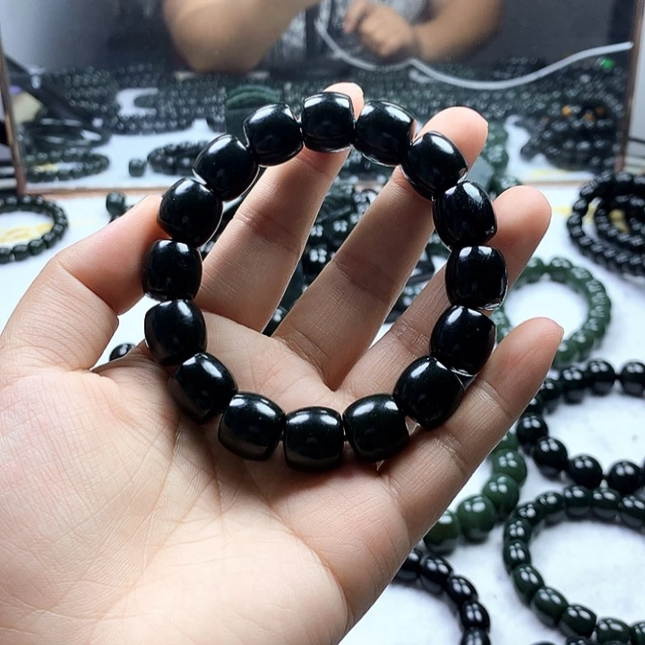 手链未镶嵌和田玉（青玉）