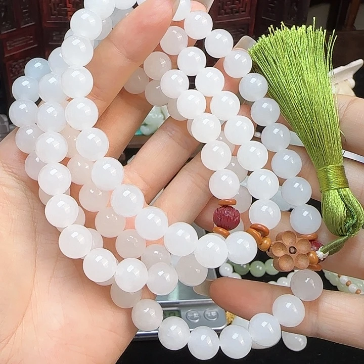 和田玉未镶嵌颈饰定制发货