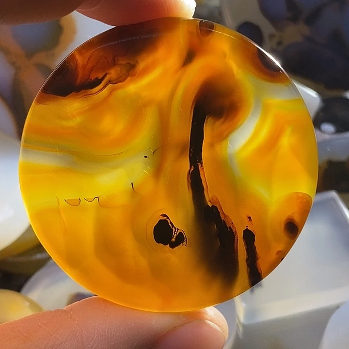 未镶嵌颈饰玛瑙/玉髓