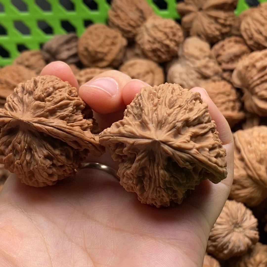 鲁***吃核桃定制商品不退不换