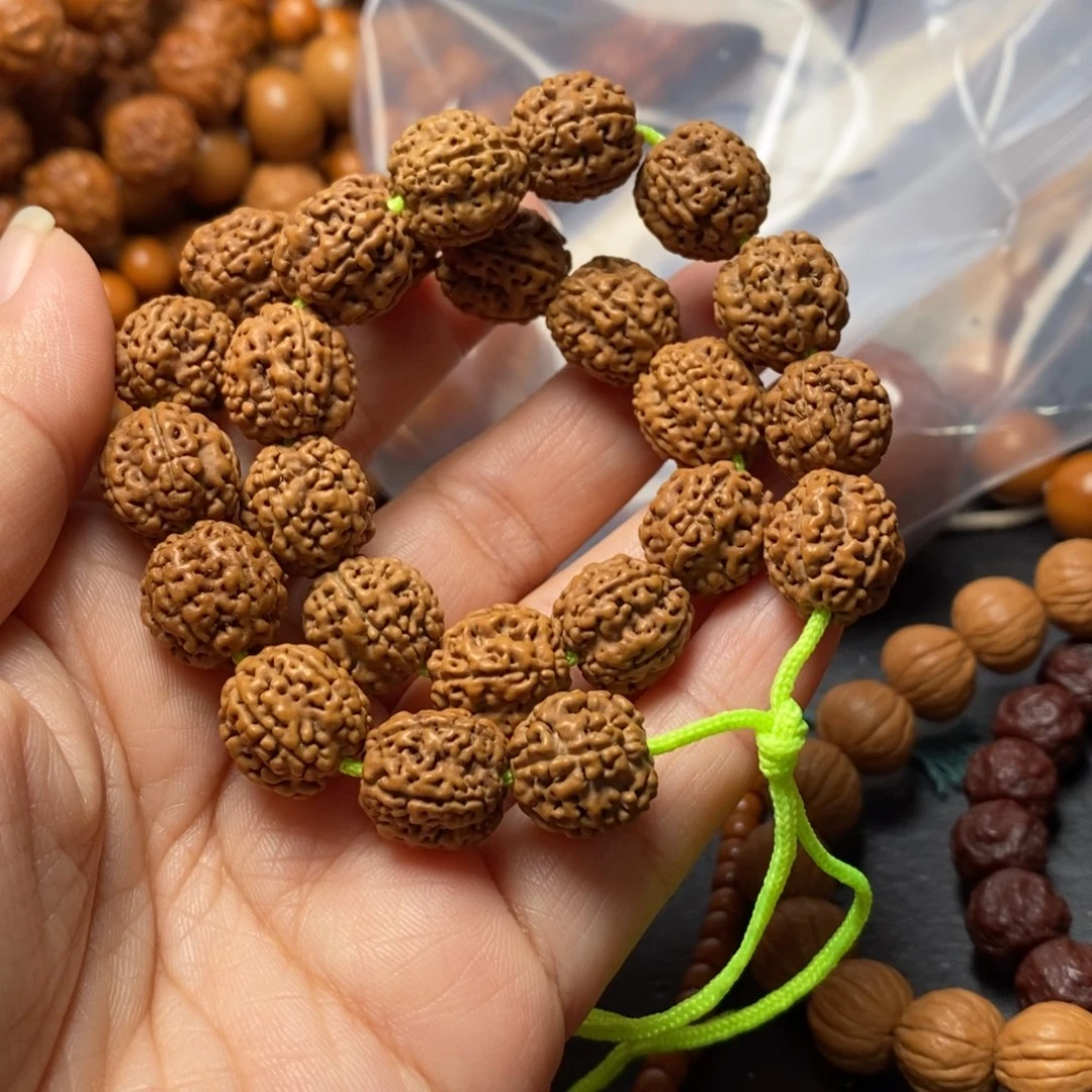 吊坠猴头核桃橄榄