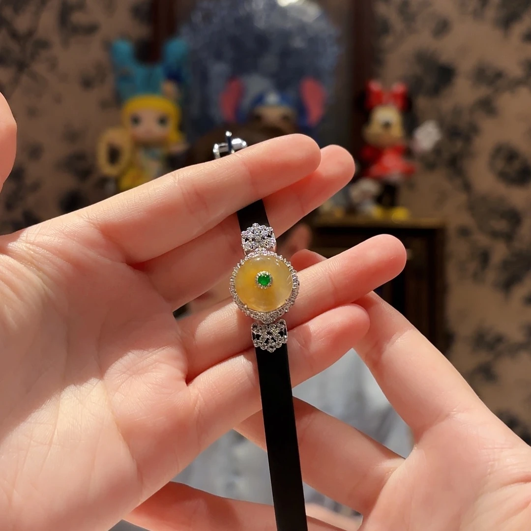 18K金镶嵌手链翡翠表带