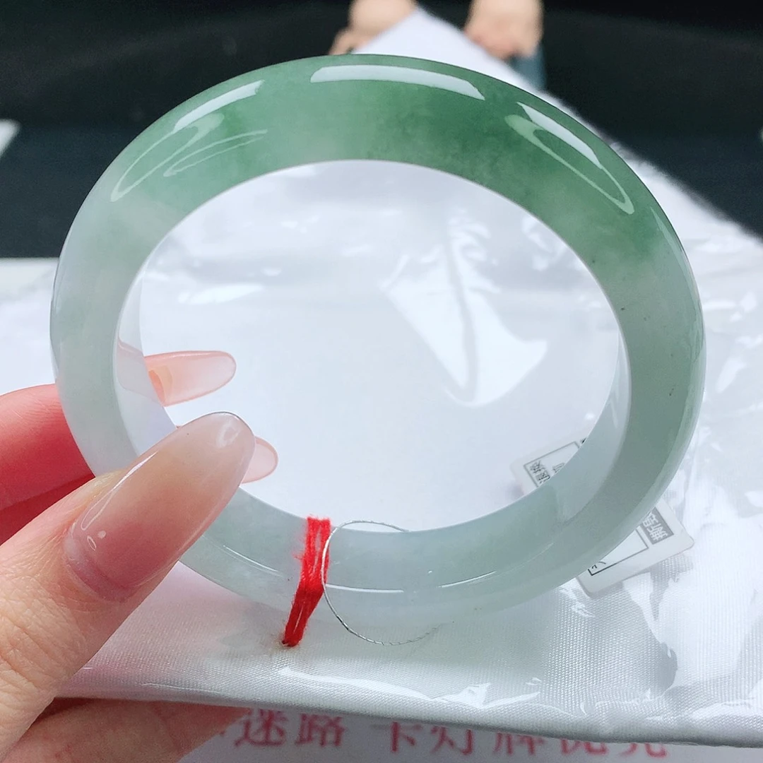 未镶嵌手镯翡翠56圈