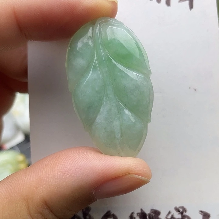 颈饰未镶嵌翡翠天然翡翠