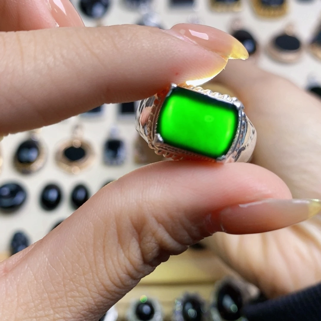 未镶嵌定制翡翠墨翠马鞍戒面