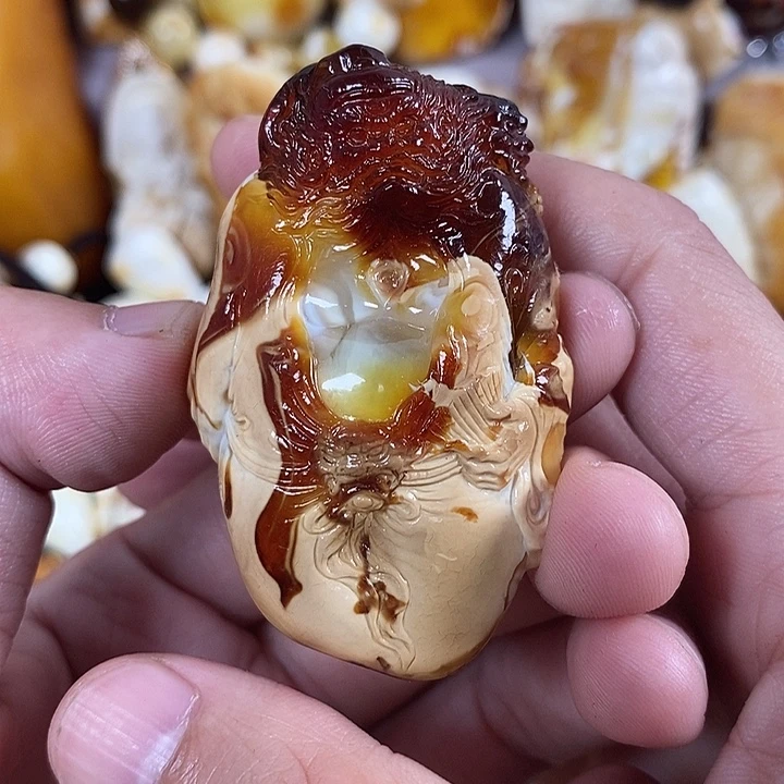 陈***安琥珀未镶嵌裸石我