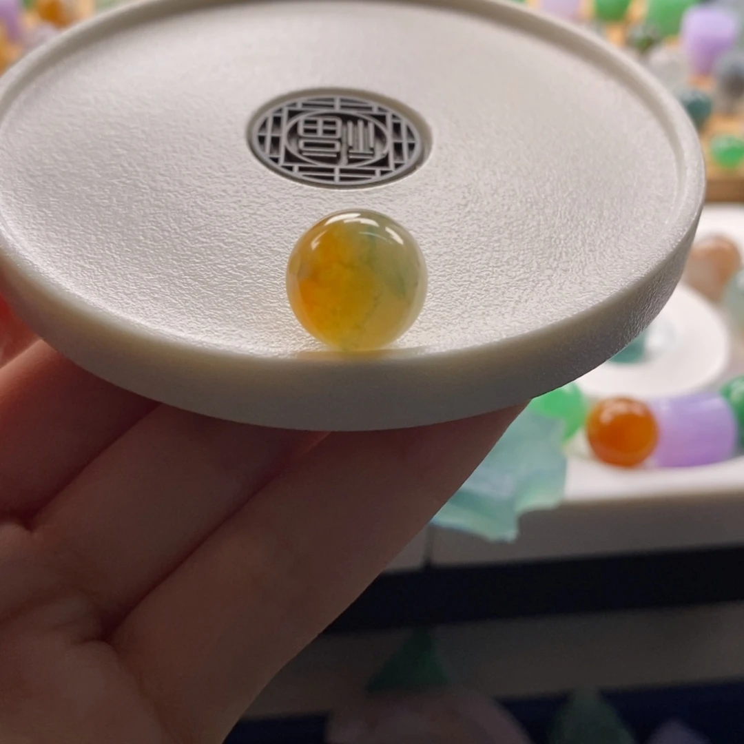 翡翠未镶嵌颈饰黄翡飘花特色圆珠卡12.40
