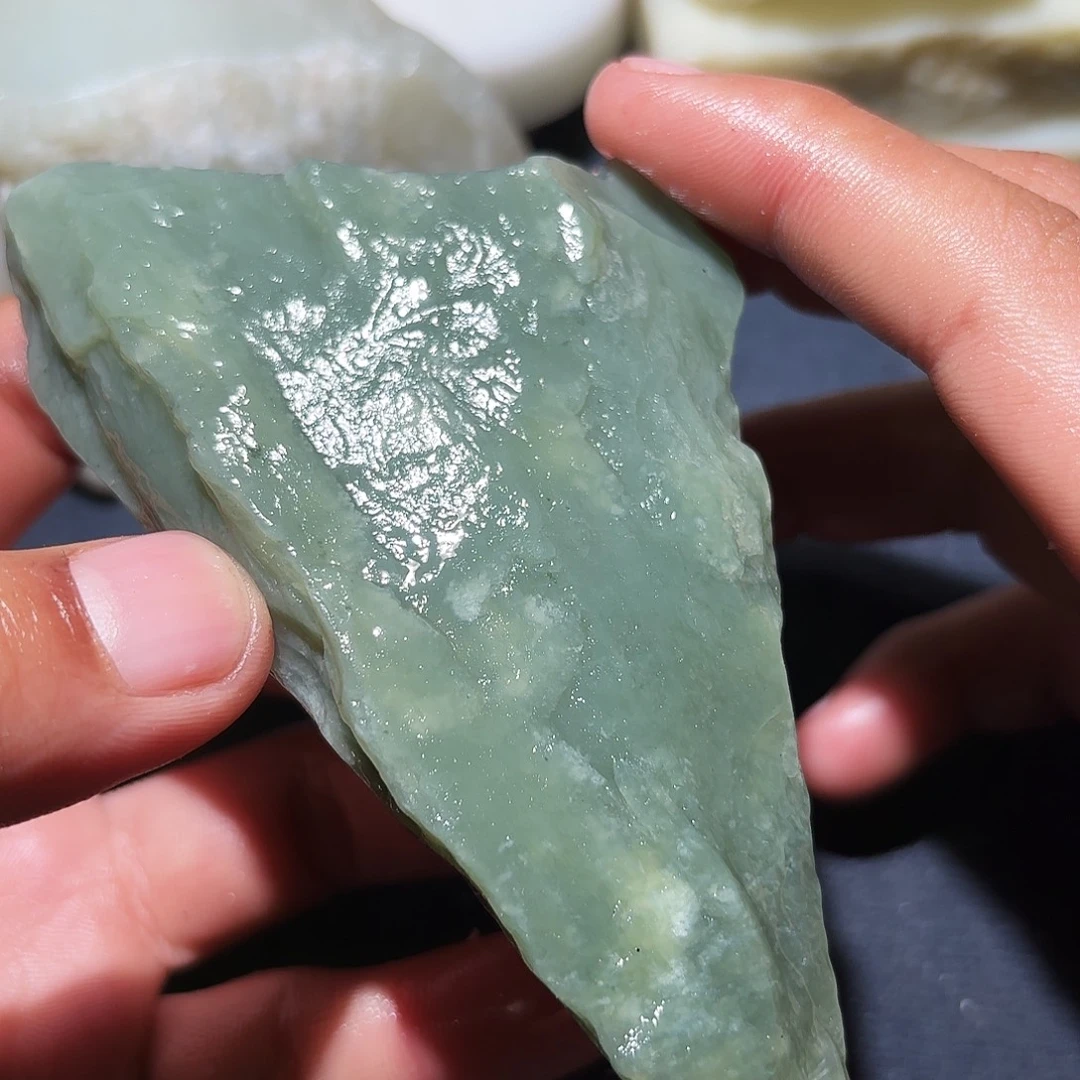 和田玉未镶嵌珠宝奇石