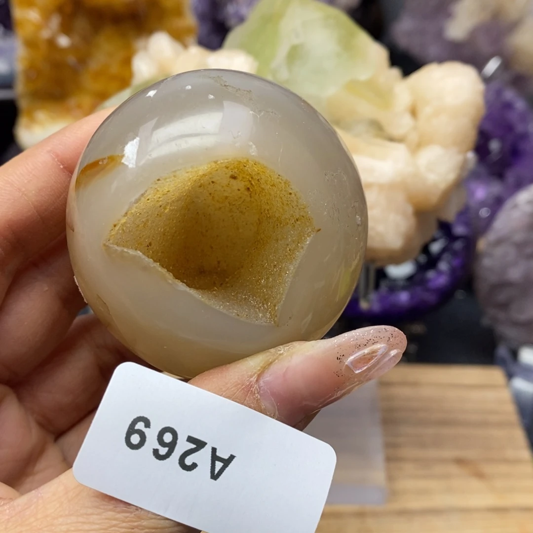 未镶嵌大型摆件（非配饰）水晶