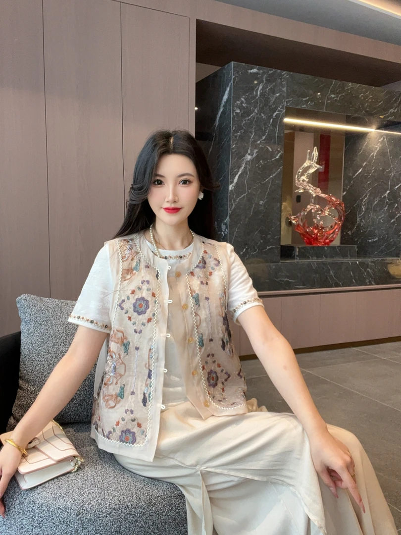 【花言】2025新款夏季马甲新中式女装圆领绣花气质薄款上衣马夹外套