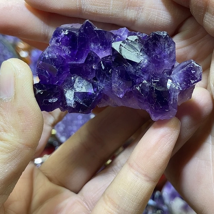 紫晶大型摆件（非配饰）未镶嵌