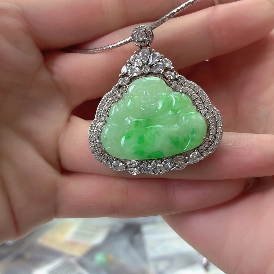 翡翠银S925镶嵌颈饰翡翠