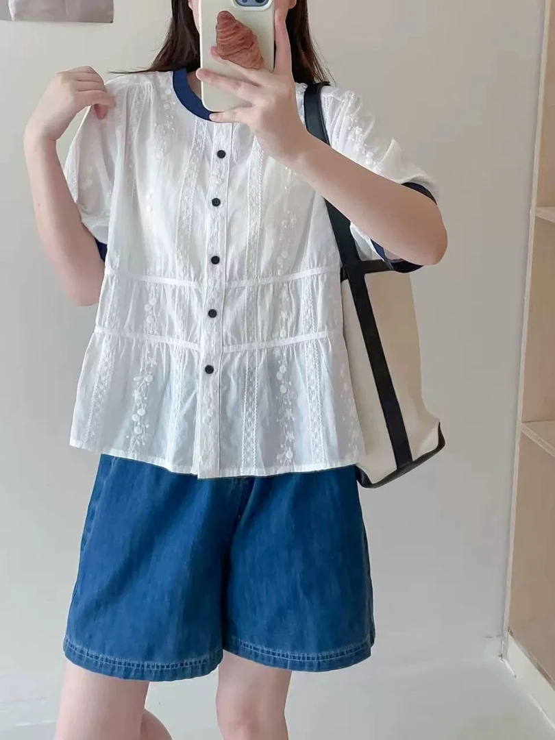 减龄风拼色领口设计 收腰显瘦款满幅刺绣白色米色纯棉衬衫女夏季