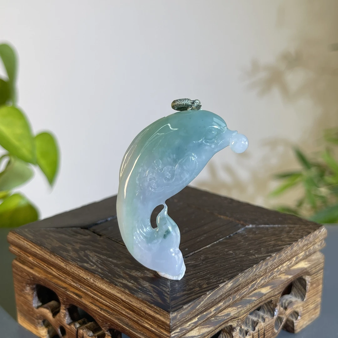 JXW15-32 天然缅甸A货翡翠 海豚