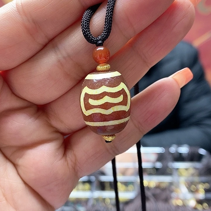 玛瑙/玉髓颈饰合金